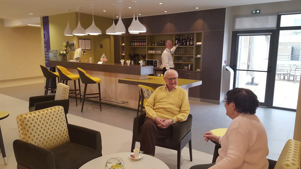 Residence Seniors Domitys Les Hautes Feuilles Reims Exterior photo